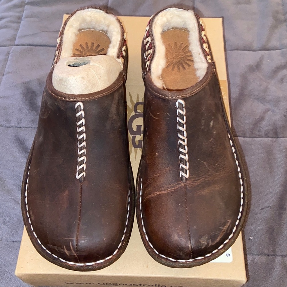 UGG Kohala Mules, Sz 6